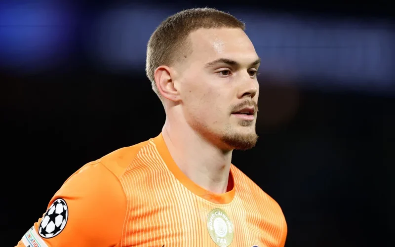 أسطورة النادي يطالب تشيلسي بتغيير جوهري لتقليص الفارق مع أرسنال ومانشستر سيتي